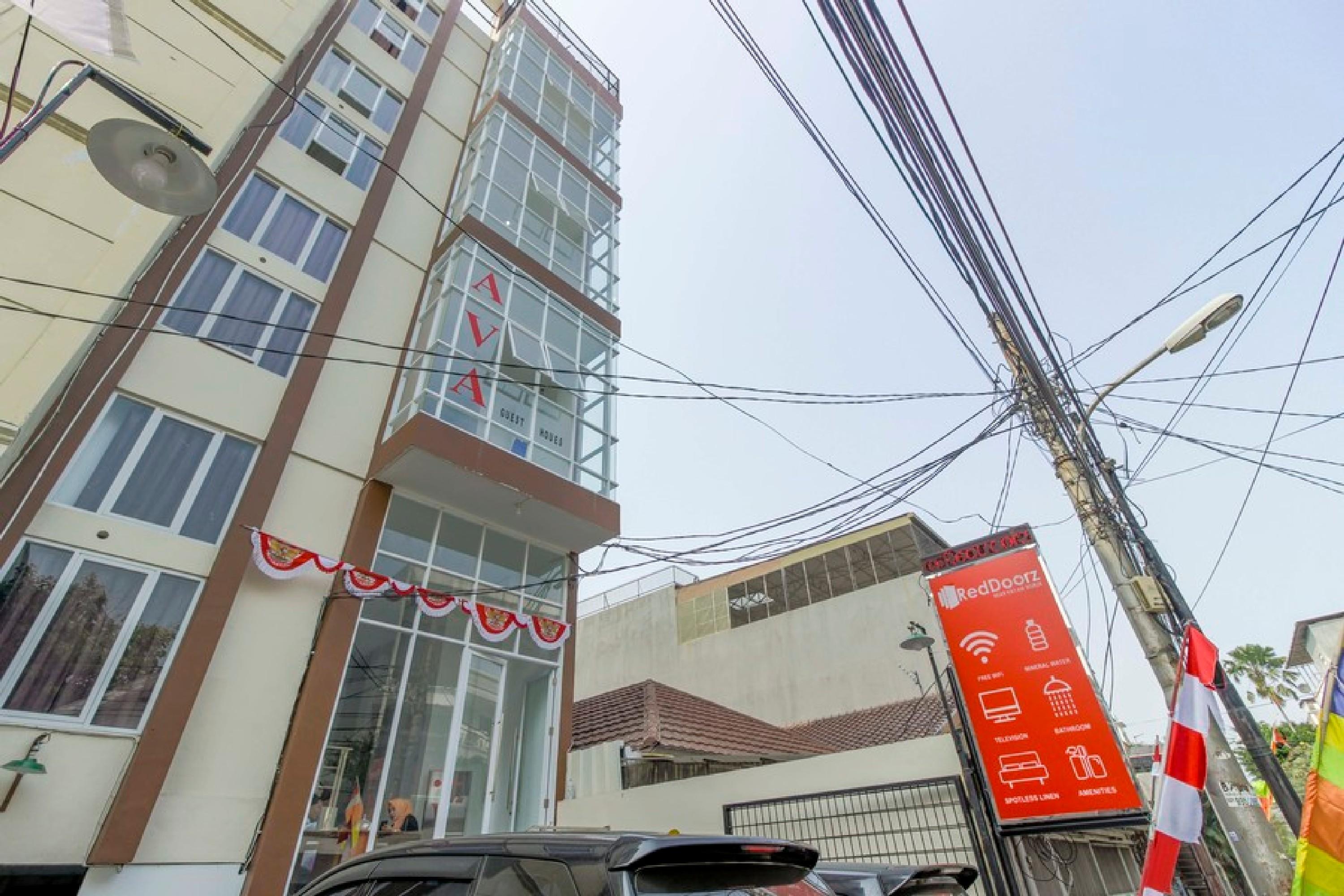 Reddoorz Near Hayam Wuruk Plaza Hotel Jakarta Exterior foto