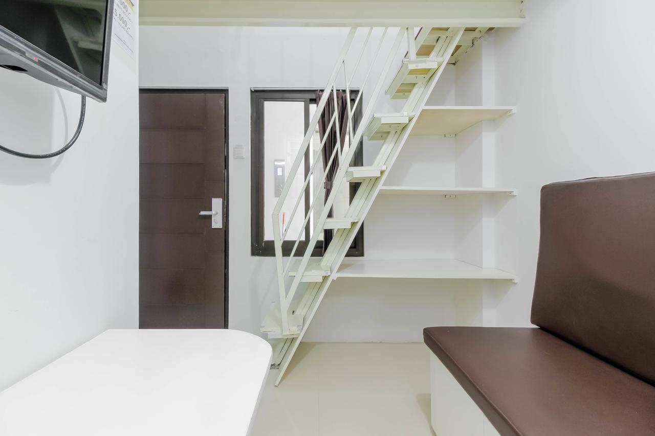 Reddoorz Near Hayam Wuruk Plaza Hotel Jakarta Exterior foto